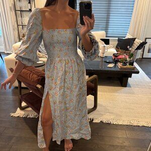 Reformation linen baby blue floral puff sleeve smocked midi dress Size 0